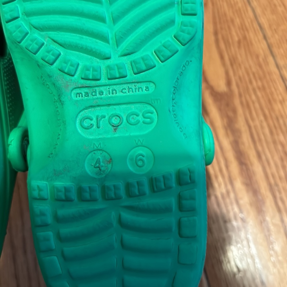 Crocs - Picture 2 of 2